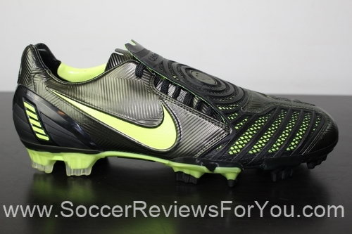 mañana tallarines veneno Nike Total 90 Laser II Synthetic Video Review - Soccer Reviews For You