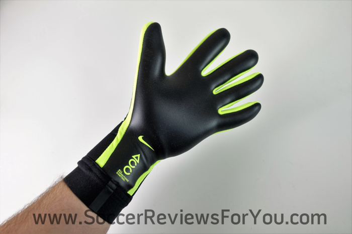Nike Vapor Touch Soccer-Football Goalkeeper Gloves4
