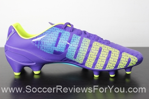 Puma evoSPEED 1.3 Soccer/Football Boots