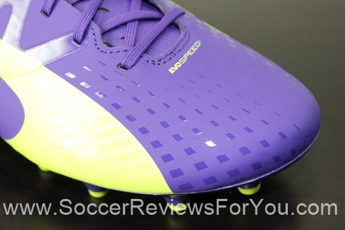 Puma evoSPEED 1.3 Soccer/Football Boots
