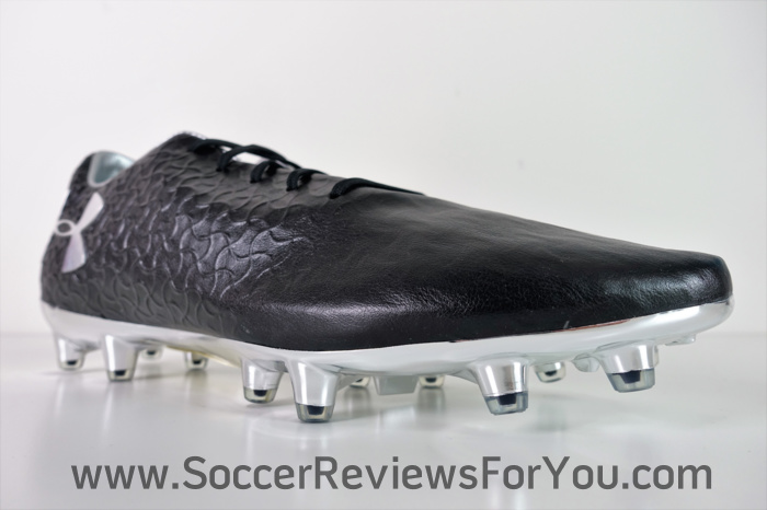 Under Armour Magnetico Pro Black Soccer-Football Boots12