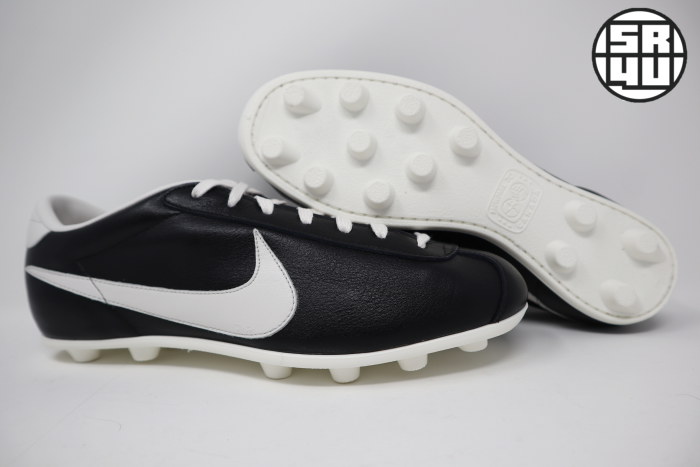 The-Nike-1971-FG-Limited-Edition-Soccer-Football-Boots-1