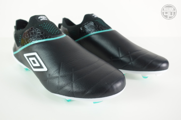 Umbro Medusae 3 Elite Laceless Leather Soccer-Football Boots 2