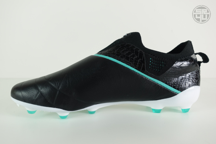 Umbro Medusae 3 Elite Laceless Leather Soccer-Football Boots 4