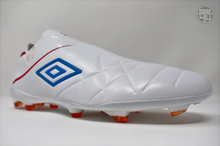 Umbro Medusae 3 Elite White Soccer-Football Boots11