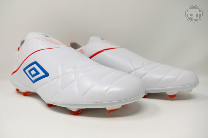 Umbro Medusae 3 Elite White Soccer-Football Boots2
