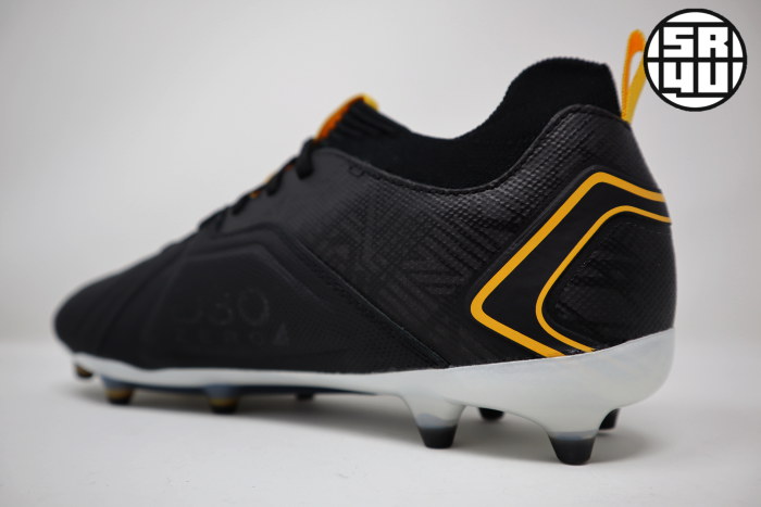 Umbro-Tocco-2-Pro-Soccer-Football-Boots-11