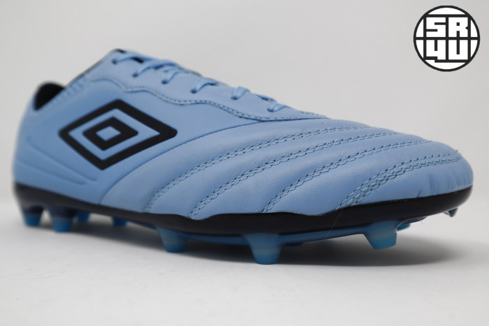 Umbro-Tocco-3-Pro-Soccer-Football-Boots-11