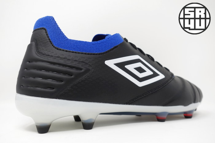 Umbro-Tocco-Pro-Soccer-Football-Boots-11