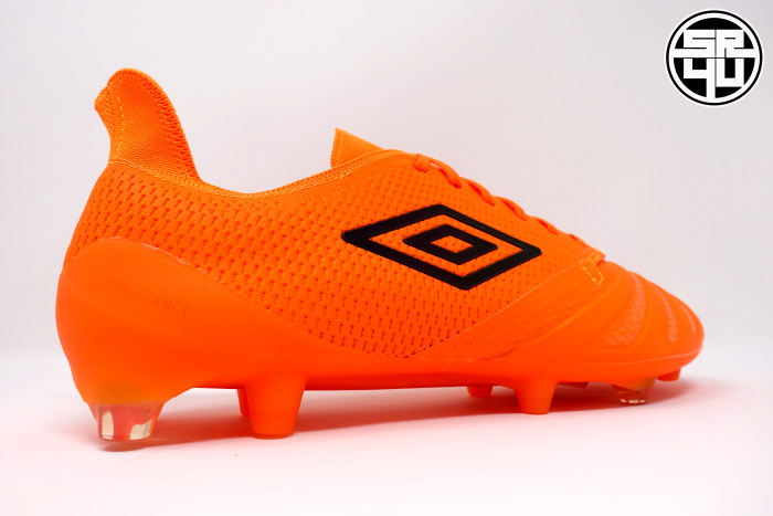 Umbro-UX-Accuro-3-Limited-Edition-Soccer-Football-Boots-12