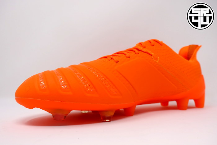 Umbro-UX-Accuro-3-Limited-Edition-Soccer-Football-Boots-14
