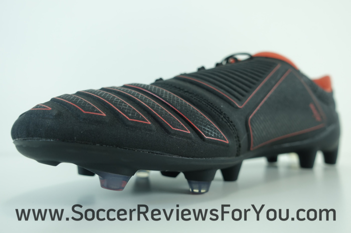 Umbro UX Accuro Soccer-Football Boots (17)