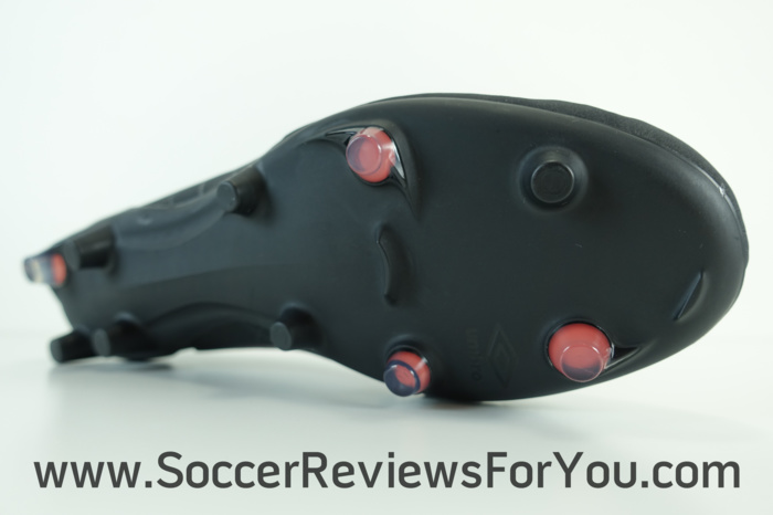 Umbro UX Accuro Soccer-Football Boots (18)