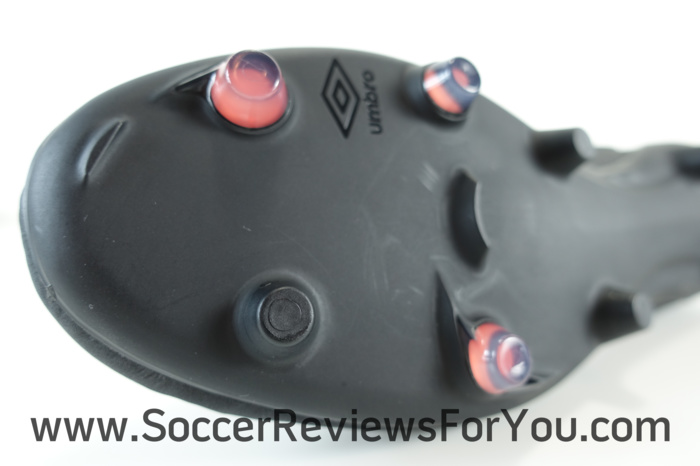 Umbro UX Accuro Soccer-Football Boots (20)
