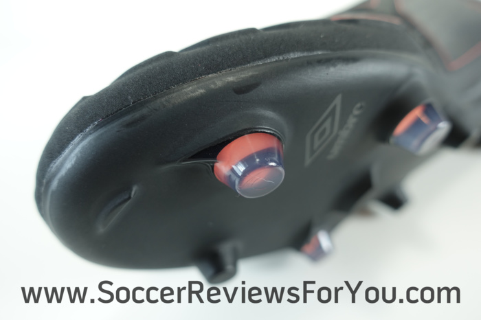 Umbro UX Accuro Soccer-Football Boots (21)