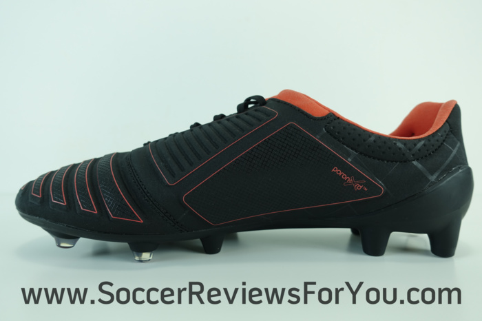 Umbro UX Accuro Soccer-Football Boots (4)