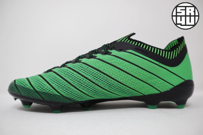 Umbro-Velocita-Elixir-Pro-FG-soccer-football-boots-4