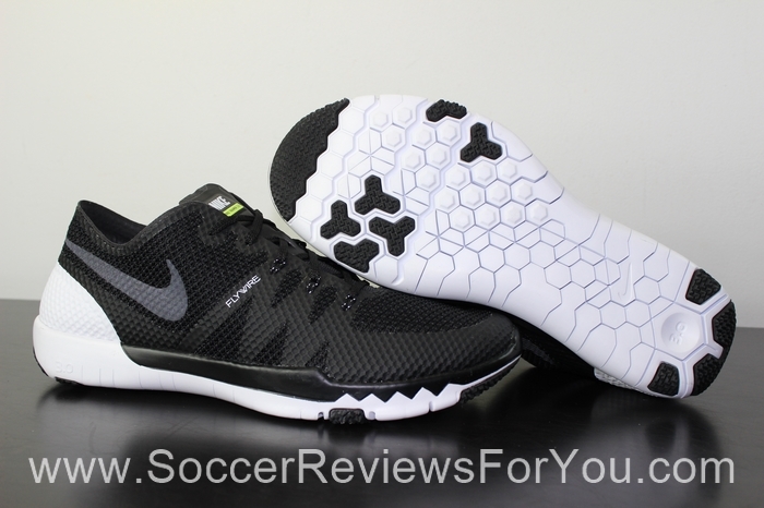Objeción Recreación Probar Nike Free Trainer 3.0 V3 Video Review - Soccer Reviews For You