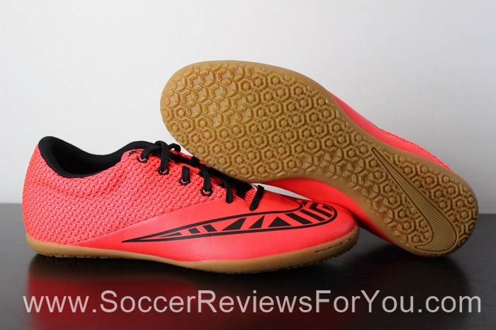sistemático Lugar de la noche Extranjero Nike MercurialX Pro Indoor & Turf Review - Soccer Reviews For You