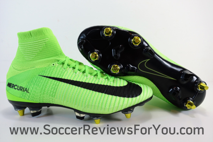 Ijzig slachtoffer marketing Nike Mercurial Superfly 5 SG-PRO Anti-Clog Review - Soccer Reviews For You