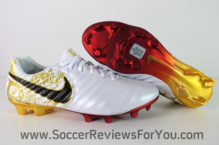 Nike Tiempo Legend 7 SR4 (Sergio SANGRE Review - Soccer Reviews For You