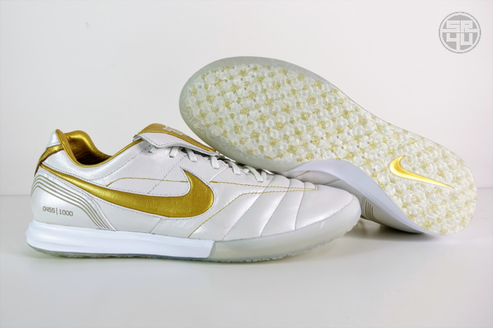 shade Ambiguous scarf Nike Tiempo Lunar Legend 7 Elite 10R (Ronaldinho) Indoor Limited Edition  Review - Soccer Reviews For You