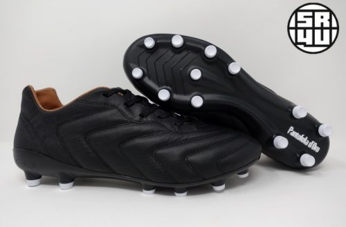 Black Football Boots Astro Turf Latest Nike Phantom VSN .