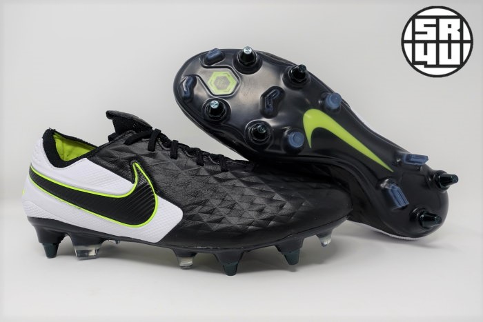 Nike Youth Tiempo Legend 8 Academy Indoor Soccer Shoes.