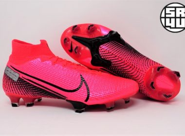 ronaldo's new football boots