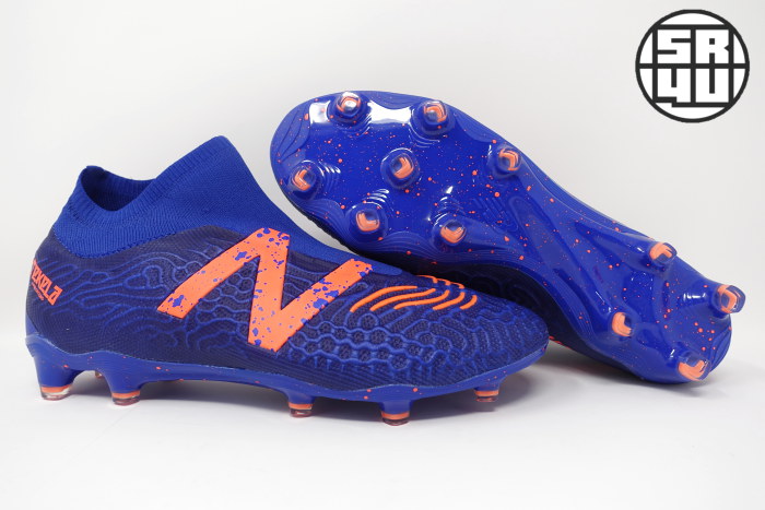 New balance girls hot sale soccer cleats