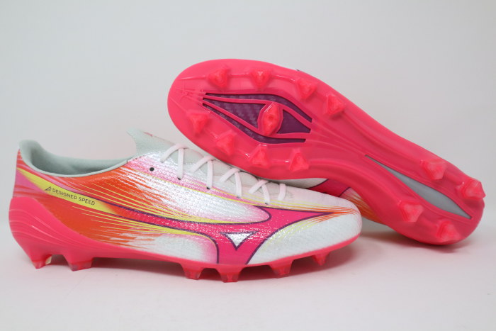 Mizuno Alpha 3 Elite FG Blazing Flair Pack Review - Soccer Reviews