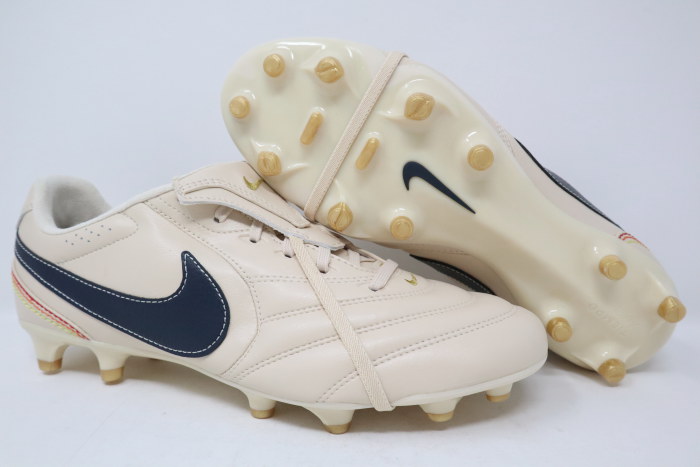 Nike Tiempo Ligera Pro FT FG R10 Limited Edition Review - Soccer
