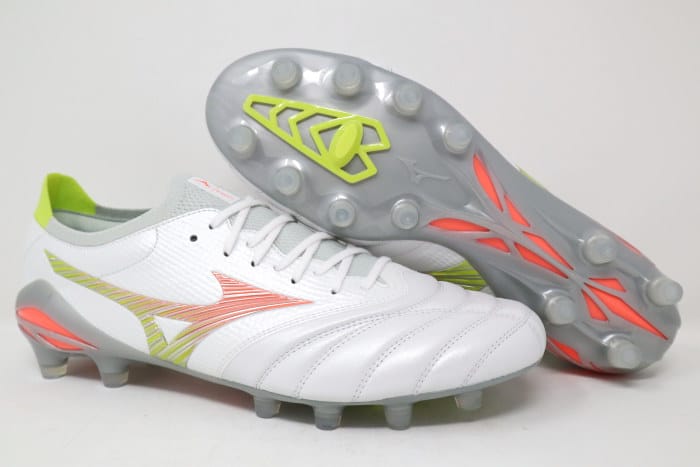 MORELIA NEO SARA β JAPAN IN Mizuno Morelia Neo 5 Beta Made in Japan FG Prism Review - Soccer